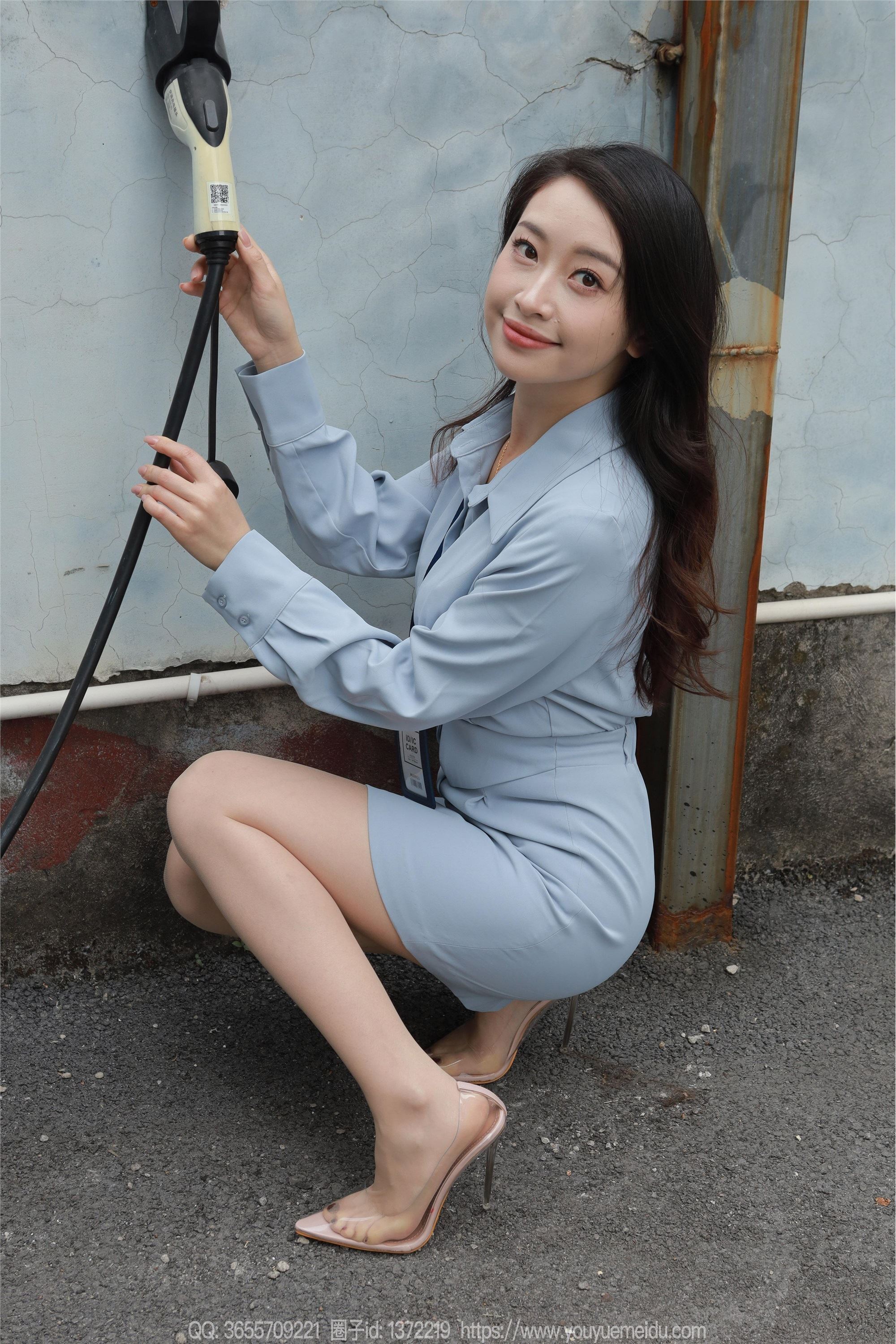 IESS异思趣向  2025.01.19 丝享家 1954 小婕《停车场（上）》